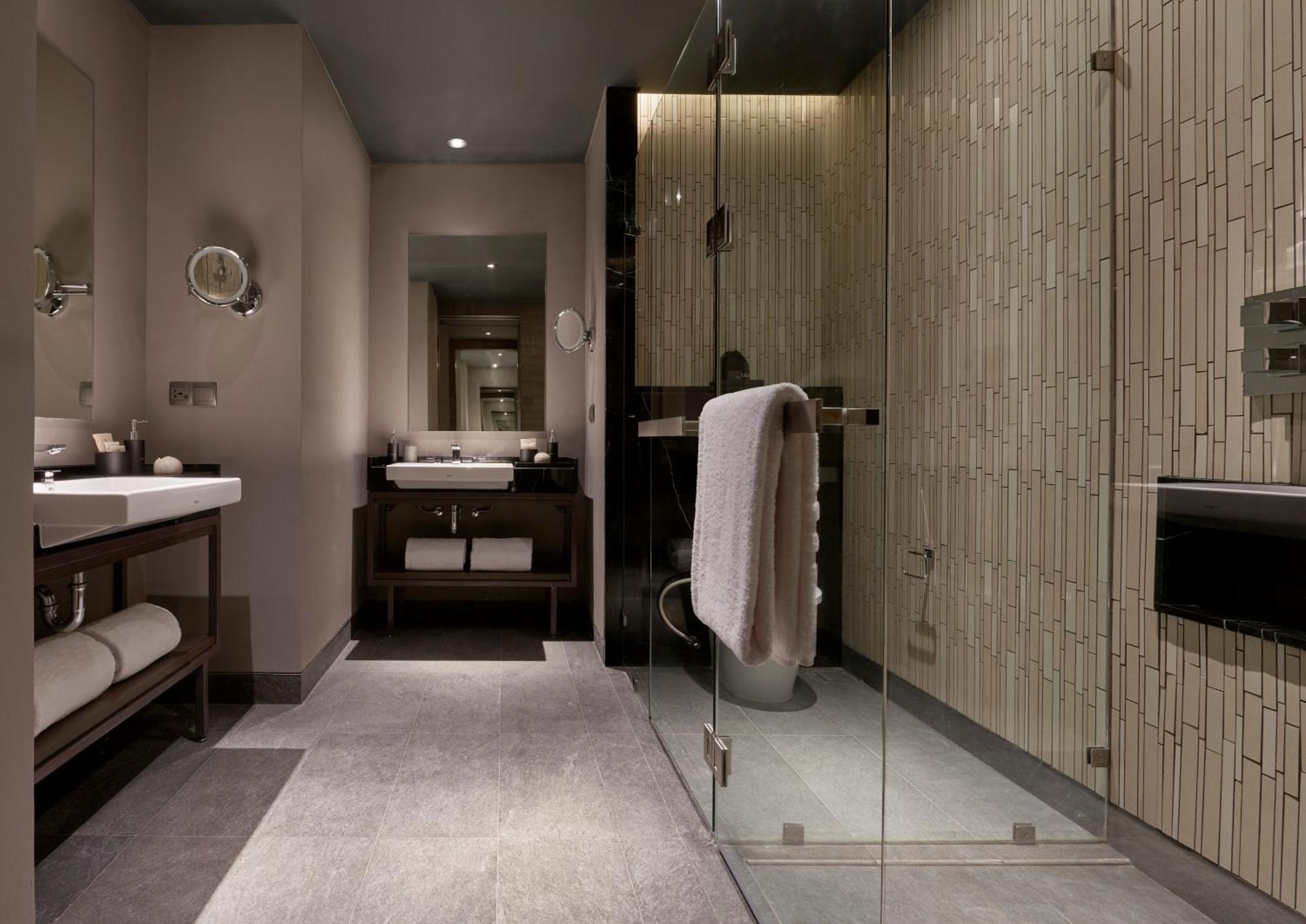 Alila Scbd Jakarta Phòng bức ảnh